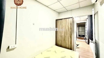 Căn Hộ 2PN sẵn nội thất cửa sổ trời , Phongg khách + Bếp To