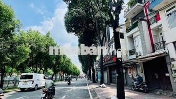 7.8 tỷ TL, 6.3x10.5m, 65m2 đất, hẻm 3.5m Phạm Văn Hai thông Trường Sa