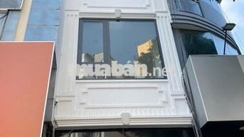 Cho Thuê Nhà Đường Nguyễn Cư Trinh, Quận 1 ( 3 lầu, ST, 4PN, 4WC )