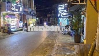 GẦN ĐẶNG VĂN BI NHÀ MẶT TIỀN 4x19M 2PN 1WC SÂN ĐẬU Ô TÔ Ở DẠY HỌC VPCT