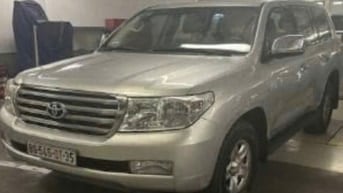 Bán xe Nhãn hiệu: Toyota Landcruiser, Màu sắc: Bạc,đăng ký 2010