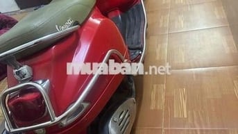 vec pa đời cao chân chống điện