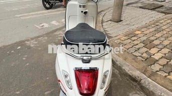 Bán Vespa sprint 2018 kí công chứng uỷ quyền