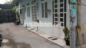 cho thuê nhà 20m2 trệt và ngác lửng ở Hóc Môn