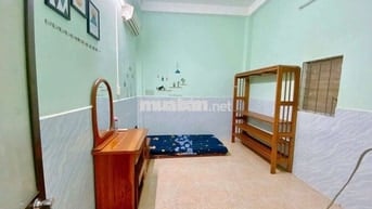 Phòng máy lạnh Xô Viết Nghệ Tĩnh p21 Bình Thạnh gần ngã Tư Hàng Xanh