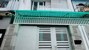 HXH CMT8 -60m2 ( 5.4x11m ) 4 TẦNG 5PN- SÁT MẶT TIỀN CHỈ NHỈNH 10 TỶ TL