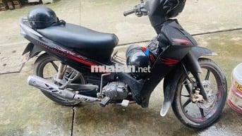 cần bán xe đang chạy kẹt tiền