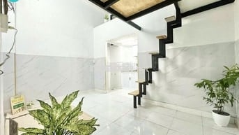 Phòng Gác Cao 2m Siêu Rộng Giá Rẻ Ngay sát Phạm Văn Đồng, Kha Vạn Cân