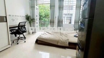 STUDIO BAN CÔNG RỘNG 30M2, FULL NỘI THẤT - Đ.THỐNG NHẤT