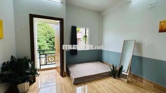 Phòng Studio Ban công Full nội thất gần ngã 4 Phú Nhuận