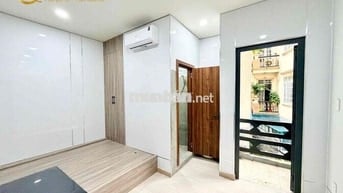 Khai trương căn hộ mới, Full nội thất ngay phố Phan Xích Long