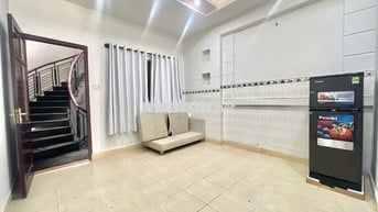 PHÒNG 39,8M2 CÓ 2PN BÊN TRONG FULL NỘI THẤT MẶT TIỀN NGUYỄN THỊ THẬP