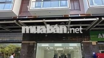 Cho thuê nhà nguyên căn mặt tiền đường Âu Cơ, dt 7x27 trệt 4 lầu