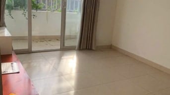 Chung cư Trương Định, Tân Định, Q1: 75m2, 2p ngủ, ban công, 10tr/th