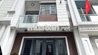 Bán Nhà ngay Phan Đình Phùng_PHÚ NHUẬN.Giá Hạ 4 TỶ680.cho thuê tốt18TR