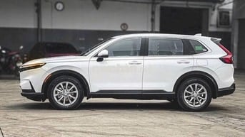 Honda CR V 2025 KM KHỦNG,TẶNG PK CAO CẤP, SL ÍT