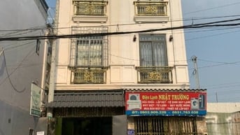 Nhà chính chủ rao bán, giấy tờ hợp lệ, cam kết không tranh chấp.