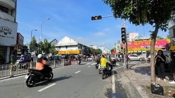 Bán nhà mặt tiền Phạm Hữu Chí, Q5. DT 3,5x17m, Giá giảm sâu!!!