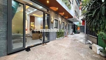 Bán Nhà Hẻm Lớn - Sát Mặt Tiền -Khu Dân Trí