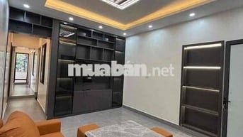 BÁN TT NGUYỄN CÔNG TRỨ tầng 2 - 3 ngủ + 2vs - giá 4.55tỷ