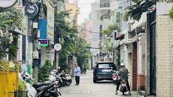 HẺM NHỰA 6M - KẾ QUẬN 10 - ( 4 x 18 ) 6 TẦNG - KD ĐỈNH - CHỈ 9.9 TỶ