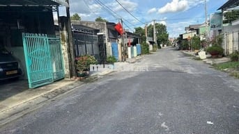 BÁN GẤP LÔ ĐẤT SIÊU ĐẸP - GIÁ CHỈ 980 TRIỆU - SỔ HỒNG RIÊNG