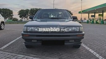 Toyota Camry 1990  - 100000 km