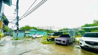 Bán lô đất sát hẻm xe hơi - Cạnh Phú Mỹ Hưng -91m2 -  Ngang 5.7m - SHR