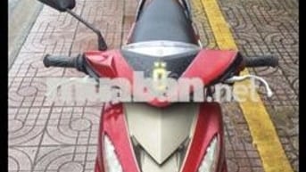 Xe máy Yamaha Ultimo màu đỏ xám sản xuất 2011