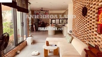 Nhà đẹp 3 tầng hẻm xe hơi đường số 8 P.Trường Thọ, 99,7m2 nở hậu 7,56m