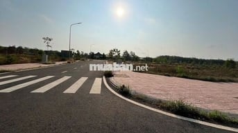 Bán GẤP lô đất ngộp 100m2 ở Đồng Phú – Bình Phước