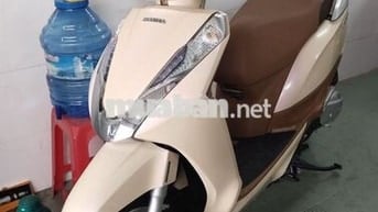 Lead hảng honda can ban