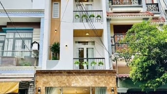 Hạ giá! Bán gấp nhà 55m2, giá 2tỷ 690 triệu ở Hoàng Sa, P5, Tân Bình.