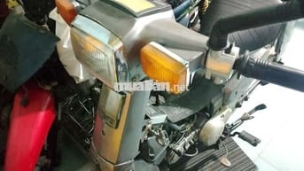 Xe máy Honda Cub 82 độ 100cc màu xám