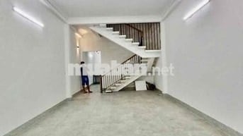 Nhà Mới Sơn Sửa DT 5x15 1Trệt 1Lầu 2Pn 3Wc Hẻm Ôtô Gần Citylank