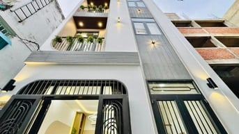 Nhà đẹp xây mới 3 Tầng- Sân thượng- Sau căn MT Nguyễn Trọng Tuyển