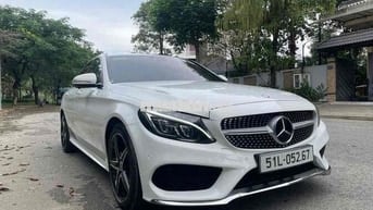 Mercedes Benz C Class 2015 C250 AMG - 130 km