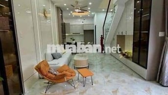 TRUNG TÂM GÒ  VẤP NHÀ MỚI ĐẸP Ở NGAY . DTSD 168 M2 -NHÀ 4 TẦNG VỚI 4PN