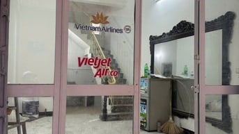 Cho thuê nhà nguyên căn 3 tầng riêng biệt ngõ 61 Đường Bưởi