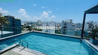 CĂN HỘ STUDIO HIỆN ĐẠI CÓ HỒ BƠI & PHÒNG TẬP THỂ DỤC – GẦN BÃI BIỂN