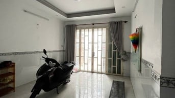 Bán nhà  4mx 12,3m- 2 Tầng đúc BTCT Gần Vincom Nguyễn Xí-khu Thuỷ Lợi 