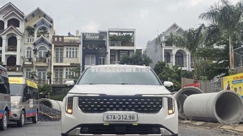 KIA CARNIVAL 2.2L SX 2024 PHÔM MỚI DẦU 8 GHẾ