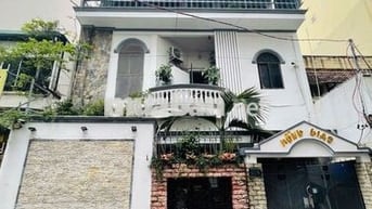 Diện tích 9x24m- Mặt bằng 611 Điện Biên Phủ,Quận 3- Riêng biệt, Giá 3x