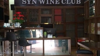 Cho thuê nhà tầng 1 làm văn phòng, dịch vụ