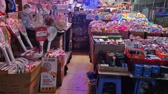 Tuyển 3 nhân viên phụ kho + bán hàng