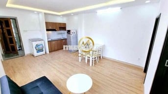 Căn hộ dịch vụ rộng 65m2 ngay trung tâm quận 5