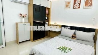 Căn hộ mới 100% 1PN 1PK tách bếp nội thất cao cấp