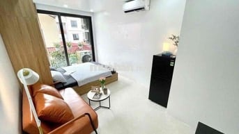 Phòng 40m2, ban công thoáng, Phan Xích Long, Phú Nhuận, gần Q1,  Q3