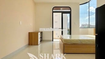 Cho Thuê Căn Hộ Ban Công Full Nội Thất ở Nơ Trang Long gần ĐH Văn Lang