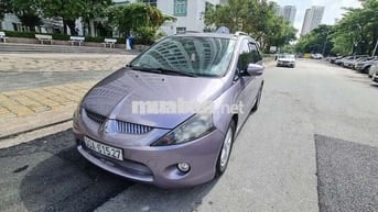 Bán xe Grandis gia đình sử dụng, chủ yếu nữ lái